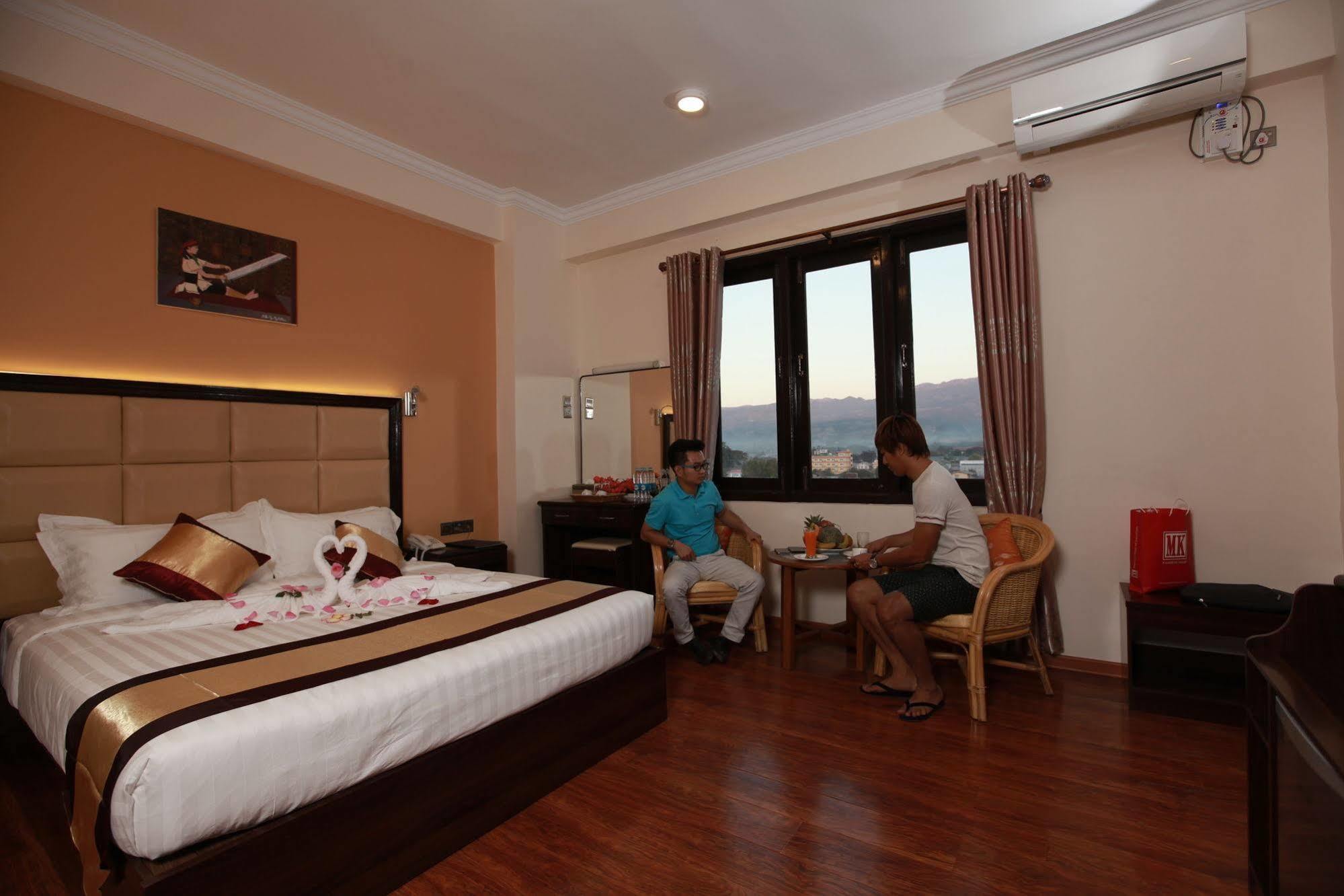 The Hotel Emperor-Inle Nyaung Shwe Exteriér fotografie